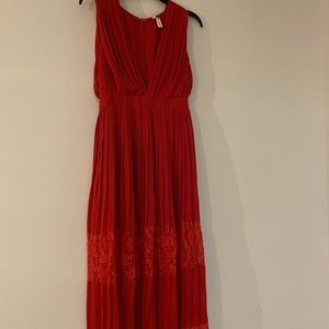Red pleated and lace boutique dress